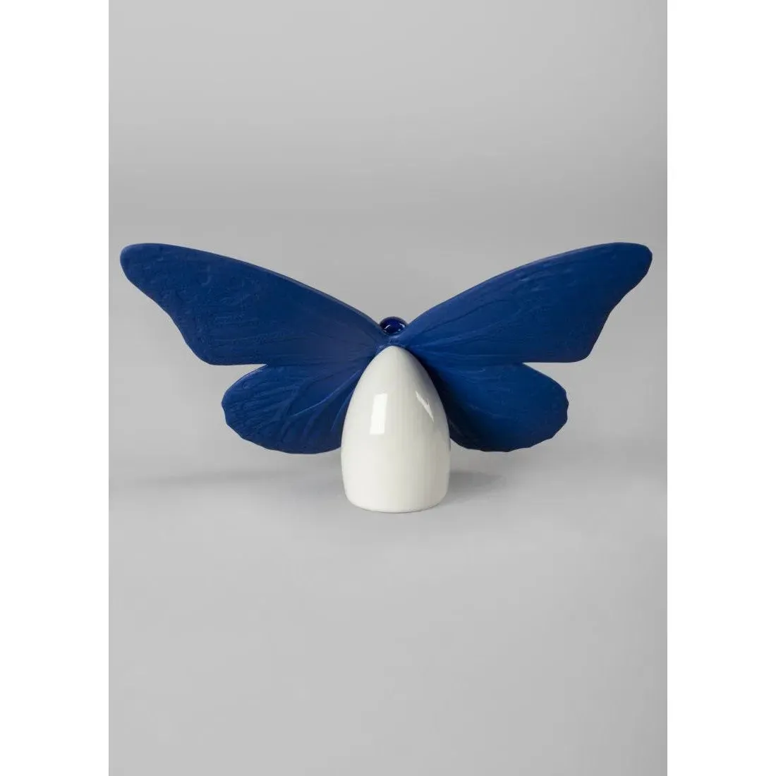 Butterfly Figurine - Golden Luster & Blue (Lladro Special Order)