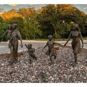 Families are Forever Statue Set