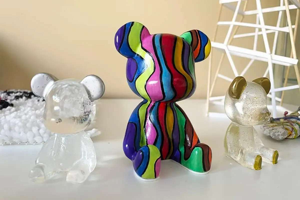 Flow Bear Figure