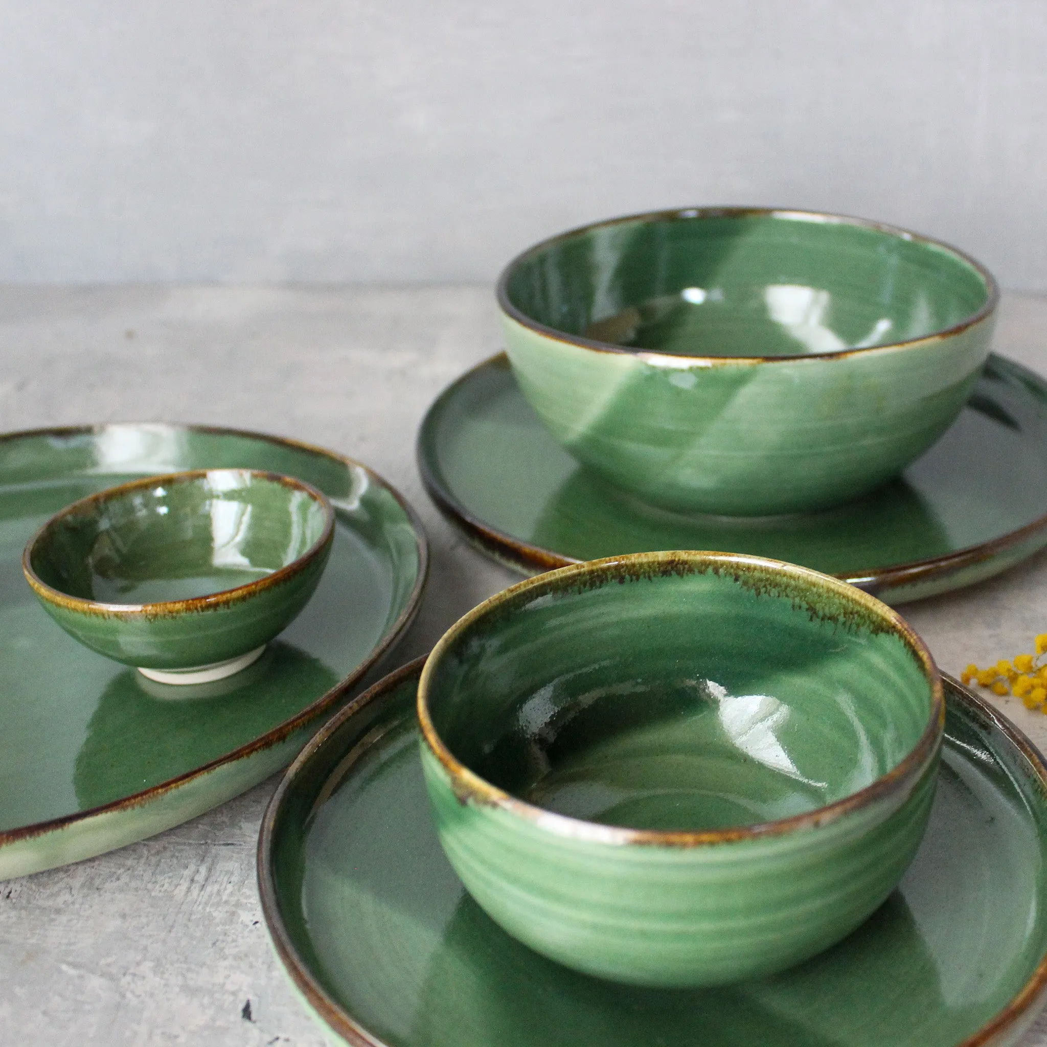 Green Ceramic Bowls