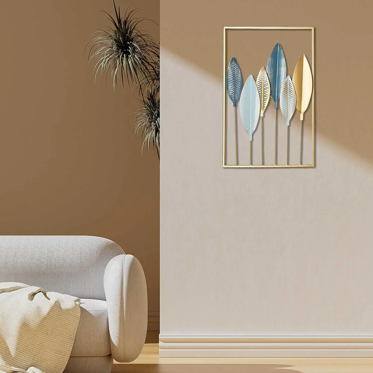 LIOTIZ Wall Decor Modern Wall Sculpture for Living Room, Golden Leaf Room Decor Metal Wall Hanging Art Deco,Ginkgo Leaf Hanging Wall Art Sculpture for Home Decor Ornaments (Banana Leaf)
