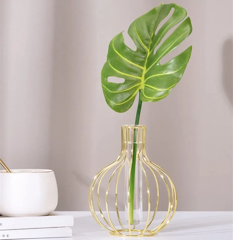 MAXXINN 1 Pcs Propagation Station with Metal Frame, Test Tube Glass Items Vase for Flower Pot, Bedroom, New Year, Christmas Decoration (Golden) (Metal vase) (15.5H x 10L) (50155)
